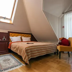 Stanislavskyi Hotel